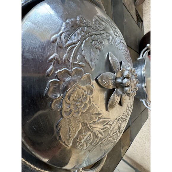 Everlast Hand Forged Aluminum Covered Serving Dish Roses Casserole Handmade - Picture 12 of 16